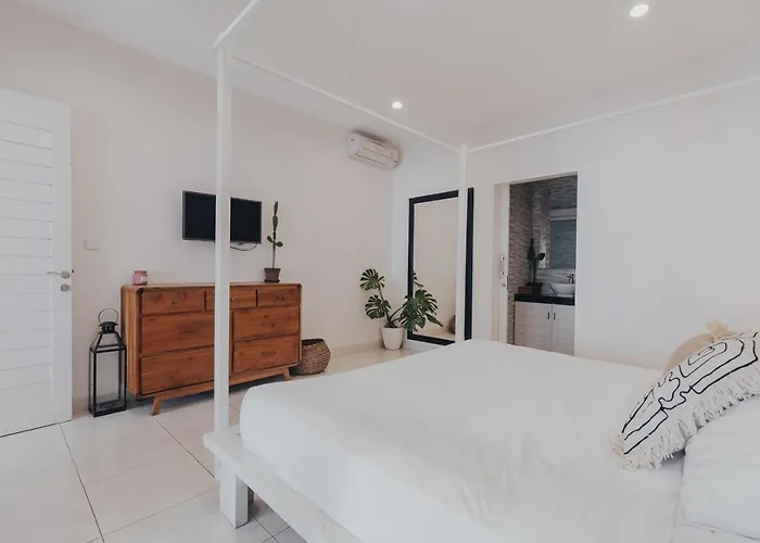 Cozy 2br Private Pool Villa, Oberoi, Seminyak, Bali Villa *