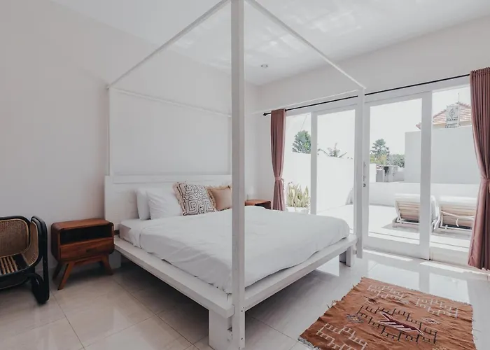 Cozy 2br Private Pool Villa, Oberoi, Seminyak, Bali Villa *